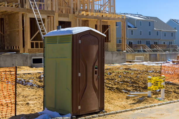 Best Porta potty delivery and setup  in Longmont, CO